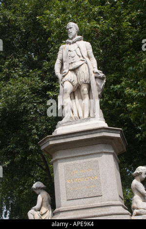 Statue de Sir Hugh Myddelton dans la rue près de l'Ange Islington Londres GB UK Banque D'Images