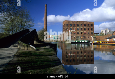 En vertu de l'Ashton du bassin de Portland Lyne Banque D'Images