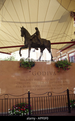 La statue de Lady Godiva Broadgate Coventry Banque D'Images