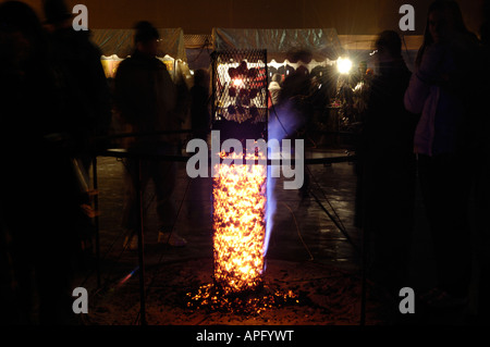 Nuit de feu par la Cie Carabosse Wintercity Festival Banque D'Images