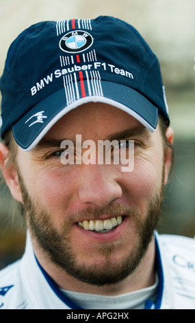 Portrait du pilote de Nick Heidfeld (GER) ,Ferrari 248 , au cours d'essais de Formule 1 sur le circuit Ricardo Tormo Banque D'Images