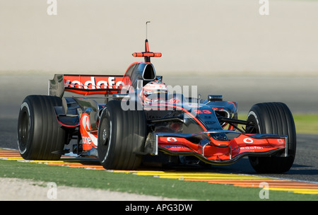 Heikki KOVALAINEN (FIN) dans la McLaren Mercedes MP4-23 de course de Formule 1 Banque D'Images