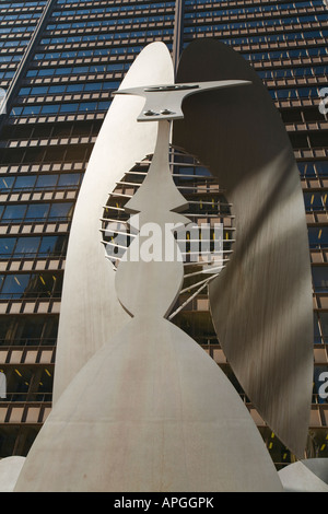 L'ILLINOIS Chicago sculpture sans titre par Pablo Picasso à Daley Plaza brun métal l'art public Banque D'Images