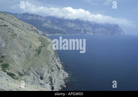 Falaises près de l'entrée de la baie de Balaclava Mer Noire Ukraine Crimée Banque D'Images