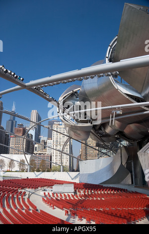 Le Millennium Park et pavillon Jay Pritzker conçu par Frank Gehry Banque D'Images