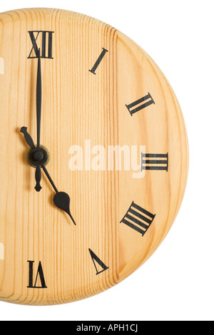 Portrait d'horloge moderne avec des mains à 5 heures, isolated on white Banque D'Images