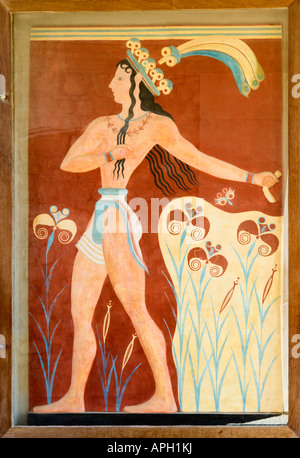 Fresque du Prince de nénuphars, entrée sud du corridor, Palais Minoen de Knossos, Héraklion, Crète, Grèce Banque D'Images