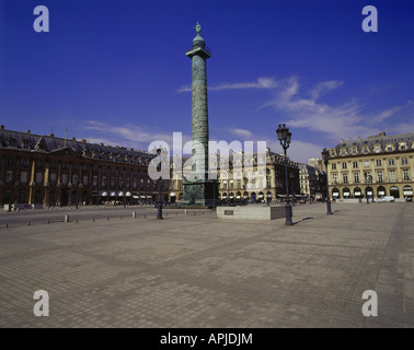 Géographie / voyages, France, Paris, places, Place Vendôme, construction : 1699 - 1725 par Jules Hardouin-Mansart, colonne triomphale par Jac Banque D'Images