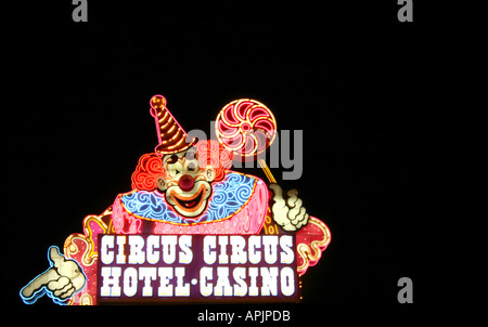 Neon Panneau d'affichage à l'extérieur de l'hôtel Circus Circus Las Vegas Nevada aux États-Unis d'Amérique Banque D'Images
