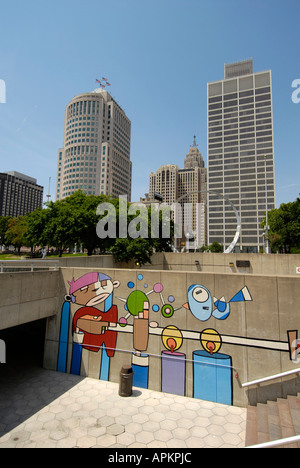 Le centre-ville de Détroit au Michigan en vue de la Hart Plaza symbolisant le Michigan s'héritage du travail Vue transcendant Banque D'Images