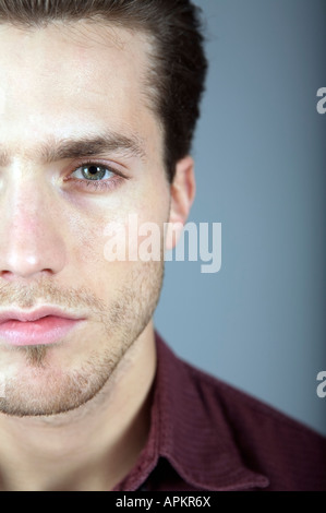 Portrait de jeune homme Banque D'Images