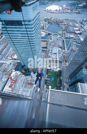La descente en rappel de la HSBC ACTION Canary Wharf Docklands Banque D'Images