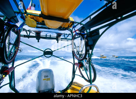 CAMEL TROPHY COURSE SUR LES SAMOA LES TONGA Banque D'Images