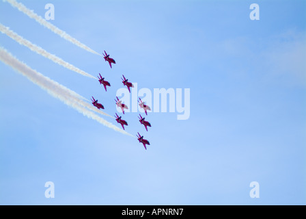 Des flèches rouges en formation diamant Banque D'Images