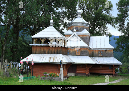 Église en bois de Saint John (1830), Yaremcha, Zakarpattia, Ukraine Banque D'Images