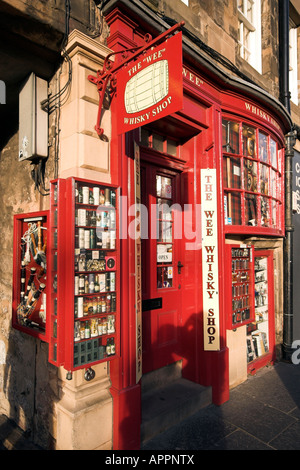 Le petit Whisky Shop, Royal Mile, Édimbourg, Vieille Ville, Ecosse, Royaume-Uni Banque D'Images