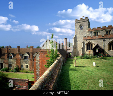 Go - OXFORDSHIRE : l'église St Mary et hospices à Ewelme Banque D'Images