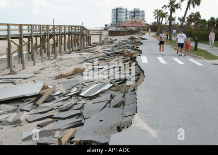 Vero Beach Florida,météo,ouragan Jeanne dégâts,vent,tempête,météo,environnement,destruction,route manquante,marée,eau,vent,érosion,visiteurs Banque D'Images