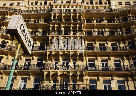 L'extérieur de l'hôtel 5 étoiles de vere grand hotel sur kings road brighton Sussex England uk Banque D'Images