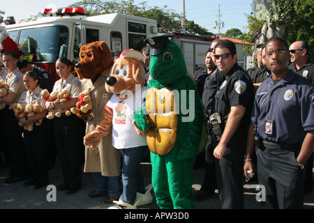 Miami Florida,Fête annuelle des fêtes des phoques de Pâques,officiers de charité de l'ordre fraternel de police,mascottes,FL121404116 Banque D'Images