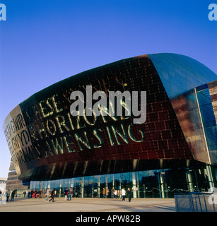 Wales Millennium Centre de Cardiff Bay Canolfan Mileniwm Cymru Banque D'Images