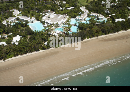 Sheraton Mirage Resort Four Mile Beach Port Douglas près de Cairns North Queensland Australie aerial Banque D'Images