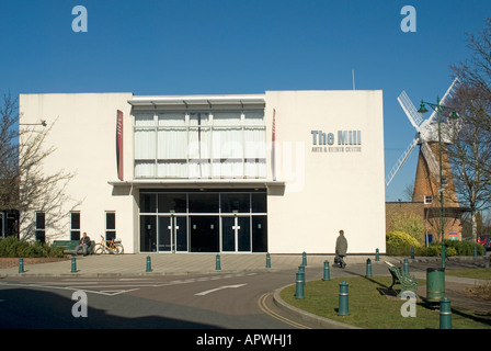 Le moulin de Rayleigh Arts and Events Center à côté de moulin Banque D'Images