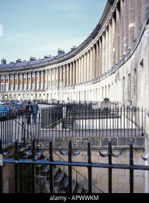 'Royal Crescent', construit dans le style palladien par john wood le jeune (1767-74), Bath, Somerset, Angleterre, Royaume-Uni. Banque D'Images