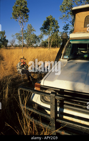 Camping à quatre roues motrices, Australien, Outback, l'Australie centrale, quatre roues drive off road camping Banque D'Images