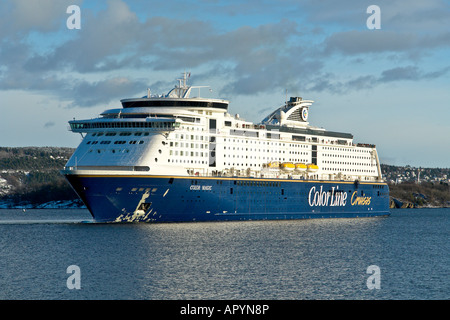 Nouvelle ligne de couleur car-ferry Color Magic quitter Oslo Norvège en route vers Kiel en Allemagne Banque D'Images