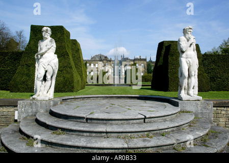 Renishaw Hall Museum Gardens dans le Derbyshire Banque D'Images