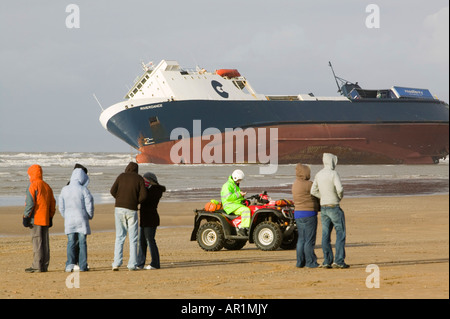 L'Abeille liberté s'est échoué au large de la rivière Blackpool dance a été l'un des 3 navires perdus ce jour au large de la Grande-Bretagne dans les violentes tempêtes Banque D'Images