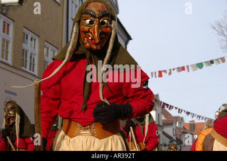 Carnaval alémanique Souabe en Allemagne du Sud d'Isny Schwäbisch Alemannische Fastnacht à Isny im Allgäu Fasching Fastnacht ou Fasne Banque D'Images