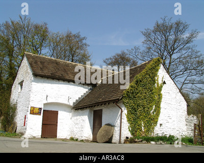 Gelligroes Mill et atelier Bougie Blackwood South Wales GB UK 2004 Banque D'Images