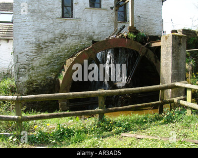 Gelligroes Mill et atelier Bougie Blackwood South Wales GB UK 2004 Banque D'Images