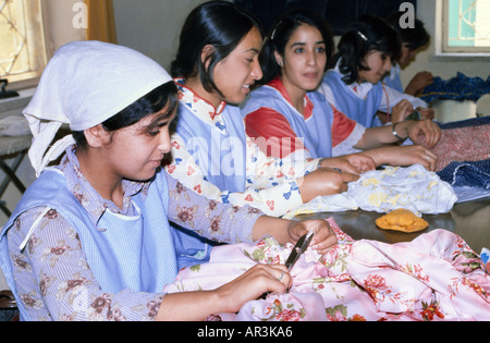 Cisjordanie Israël Classe de couture Christian Aid Banque D'Images