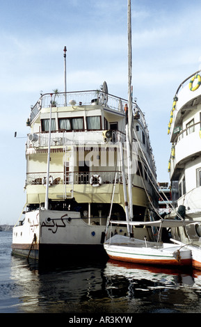 Et la felouque à aubes du désert, ss Karim, amarré sur le Nil, l'Egypte Banque D'Images