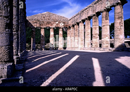 Temple grec de Ségeste en Sicile au 5ème siècle l'intérieur de la Colombie-Britannique Banque D'Images