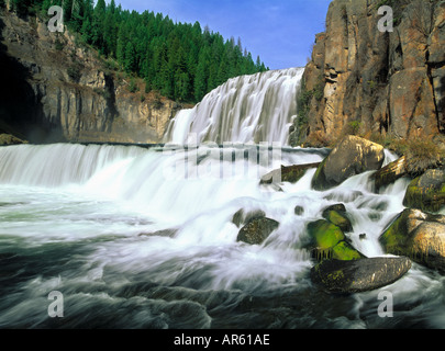 USA Idaho Henrys Fork de la Snake River East Mesa Falls Mesa Falls Scenic Byway Targhee National Forest Banque D'Images