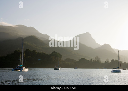 Tôt le matin dans la baie Banque D'Images