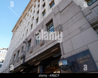 Siège de la société d'avocats Berwin Leighton Paisner, Adelaide House London Bridge London EC4R 9HA Banque D'Images