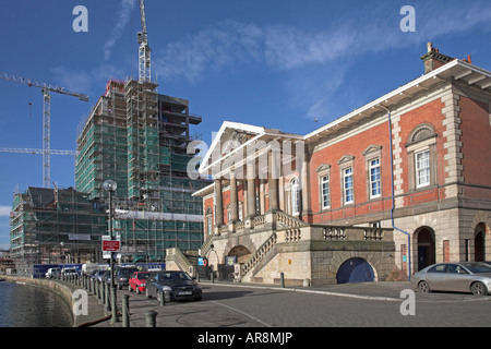 Old Custom House et d'opérations d'urbanisme projet de construction, bassin à flot d'Ipswich, Suffolk, Angleterre Banque D'Images