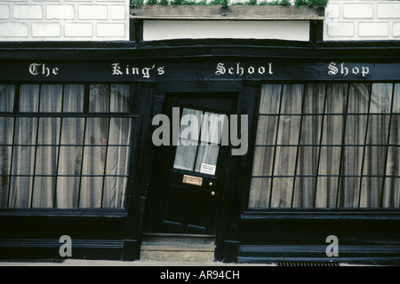 La King's School Shop porte, Canterbury, Kent Banque D'Images