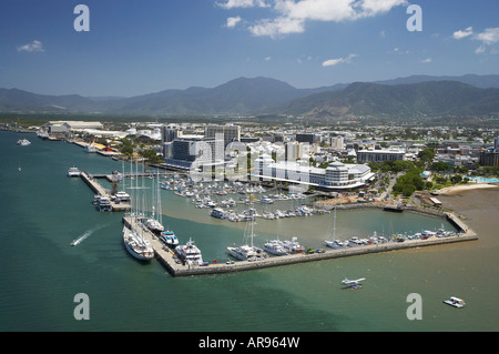 Pier Marina Cairns North Queensland Australie aerial Banque D'Images