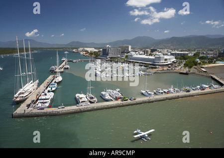 Pier Marina Cairns North Queensland Australie aerial Banque D'Images