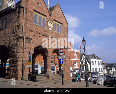 ROSS ON WYE HEREFORDSHIRE UK Avril Le marché maison dans le centre de la ville remonte à 1650 Banque D'Images