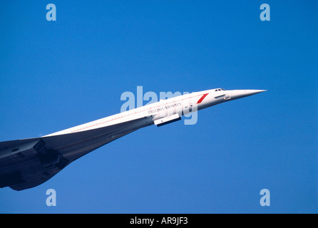 BAE BAC Aerospatiale supersonique Concorde la pollution d'échappement de butée sur la fumée de feux de piste de décollage de British Airways Lond Banque D'Images