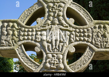 Détail de la Crucifixion, Muiredach Cross, Monasterboice, dans le comté de Louth, Ireland Banque D'Images