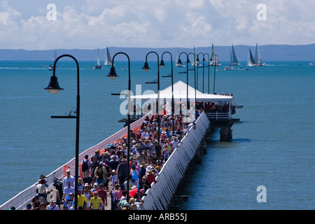 Début de la Brisbane 2007 à Gladstone Yacht Race - Shornecliffe Jetty, Queensland, Australie Banque D'Images