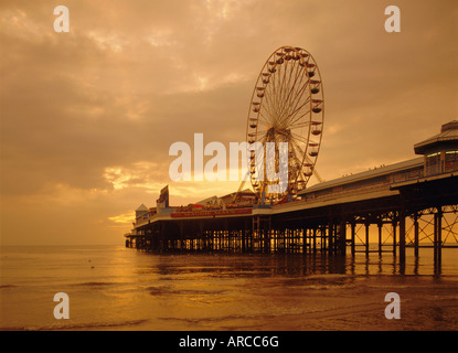Le Pier, Blackpool, Lancashire, Angleterre, Royaume-Uni, Europe Banque D'Images